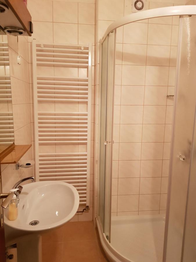 Apartments Gregorc Bled Bagian luar foto