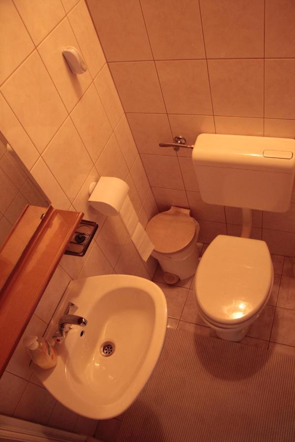 Apartments Gregorc Bled Bagian luar foto
